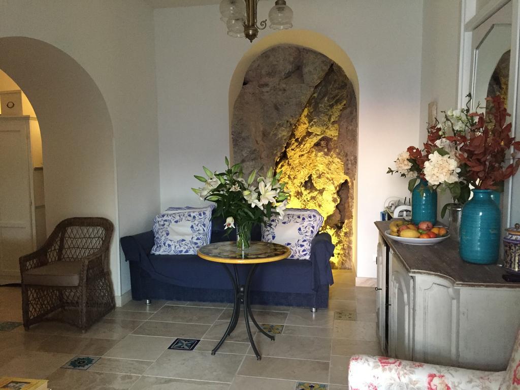 La Casa Di Vania Ravello Bilik gambar